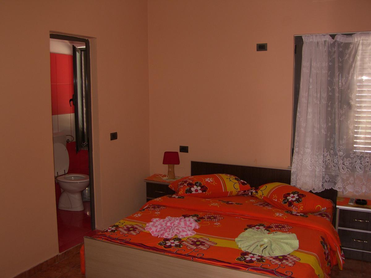 Shkodra Hotel Экстерьер фото