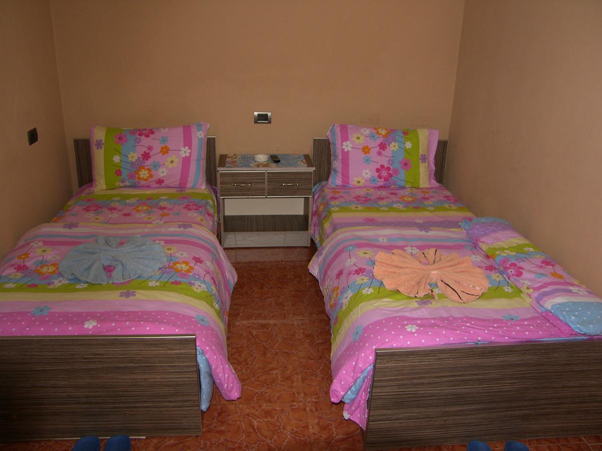 Shkodra Hotel Экстерьер фото
